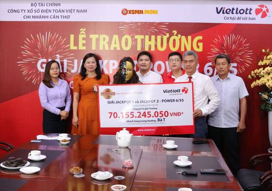Vietlott tổ chức trao thưởng Jackpot 1 và Jackpot 2 hơn 70 tỷ đồng cho người thắng