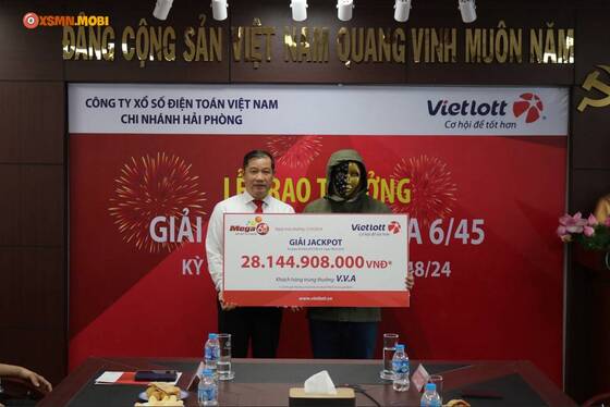 Anh A. nhận giải Jackpot xổ số tự chọn Mega 6/45 kỳ QSMT số 01248